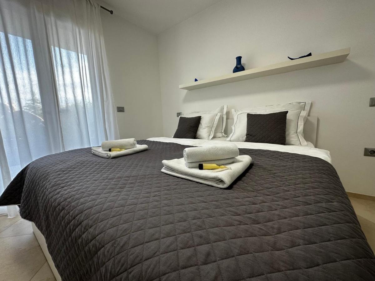 Sea Star Apartment Koper Exteriör bild